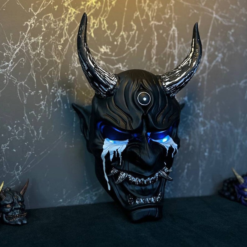 Oni Mask / Crying Black Demon