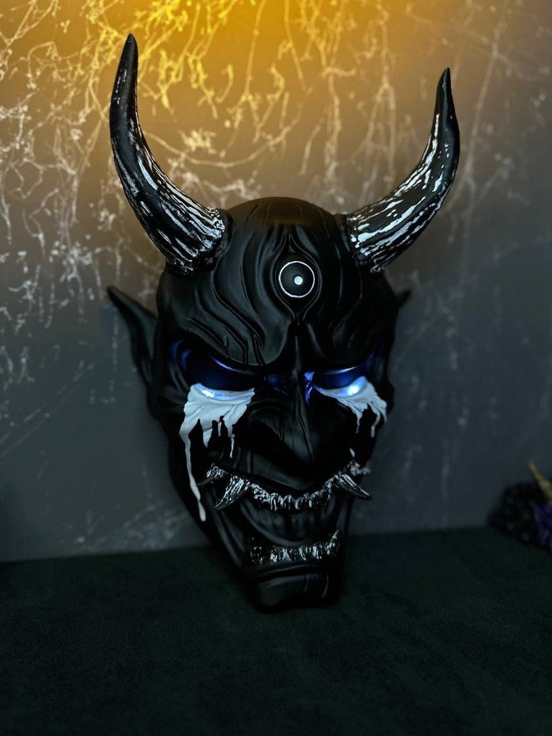 Oni Mask / Crying Black Demon