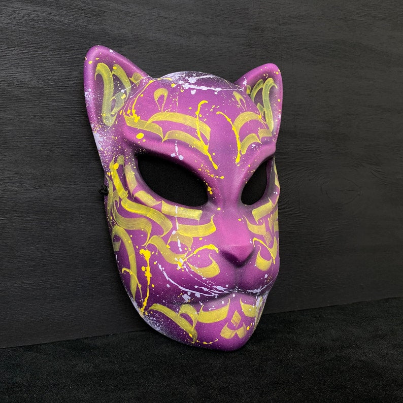 Kitsune Mask / Pink Neko Fox
