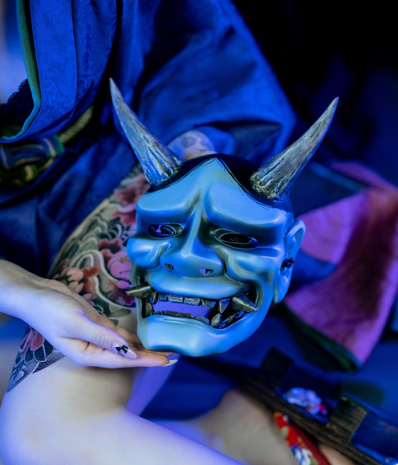 Hannya Mask / Blue Demon