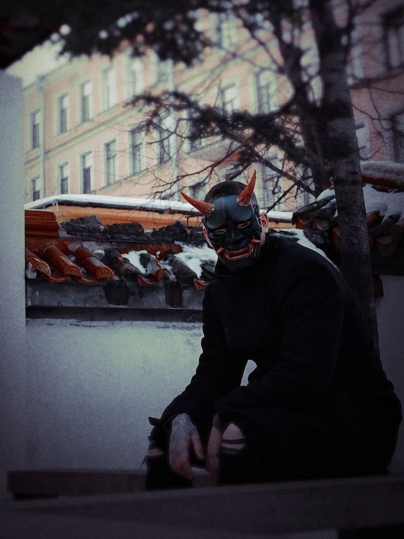 Hannya Mask / Black and Gold Demon